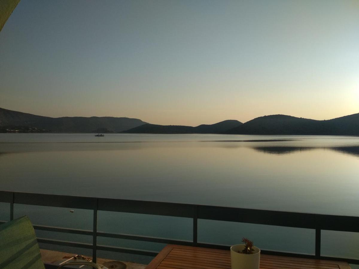 דירות אלונדה Marilena Seaside House מראה חיצוני תמונה